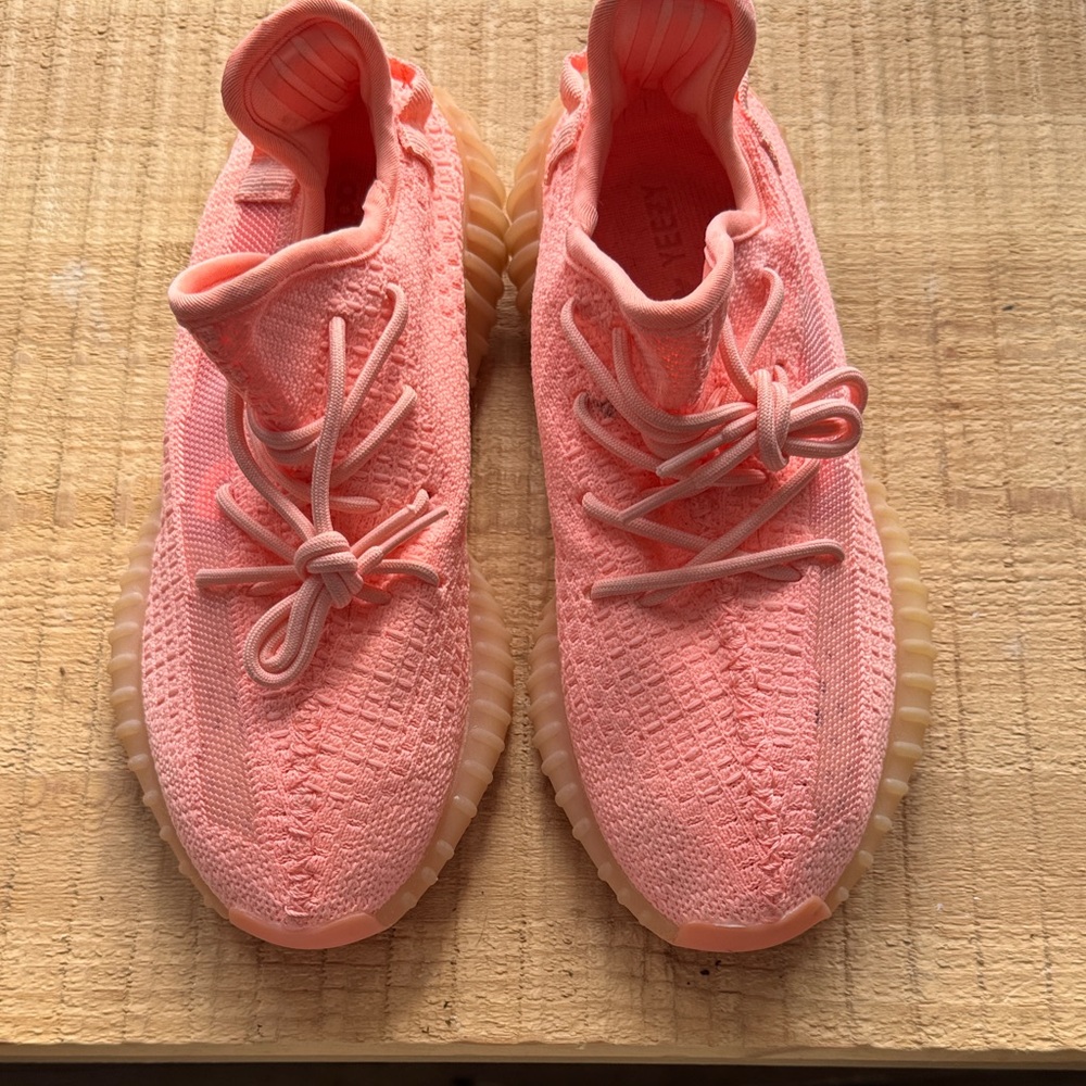 YEEZY Pink Coral Sneakers 7.5 8 NEW